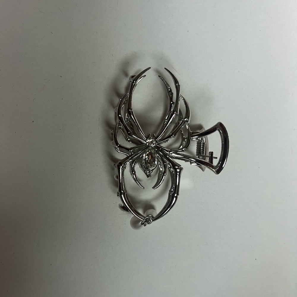 Spider Clip 🕷️